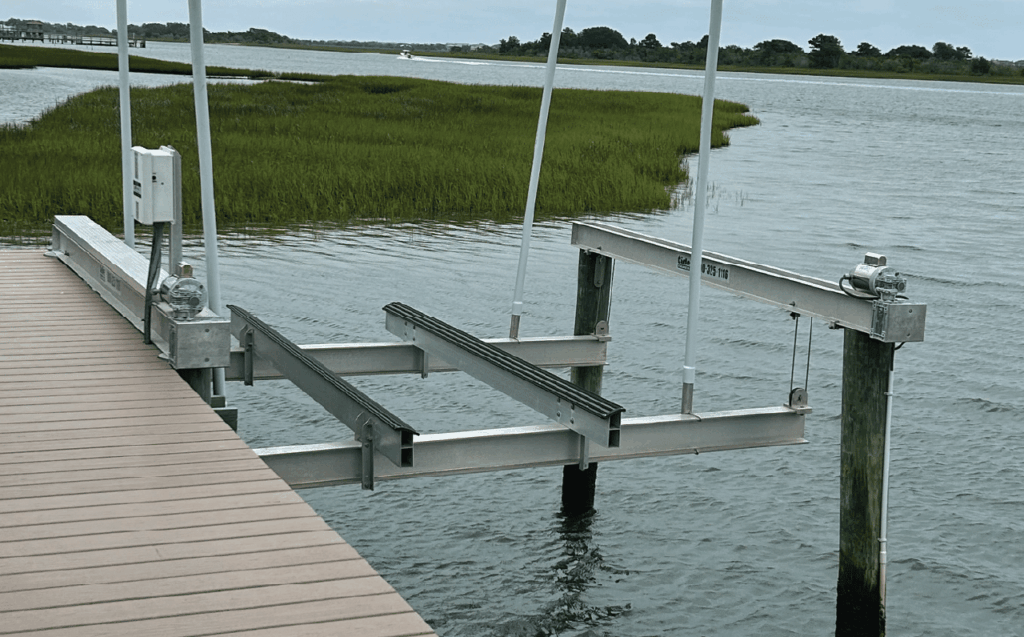 30′ boat slip at Anchors Bend Marina