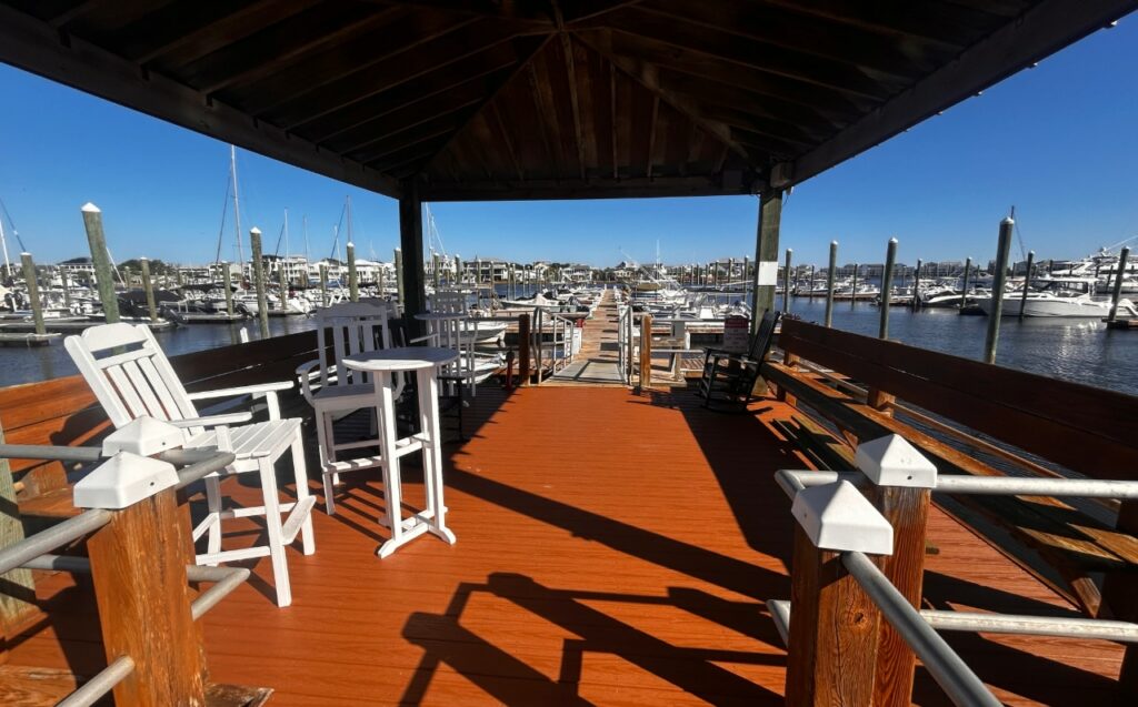 45′ boat slip at Harbour Point Yacht Club