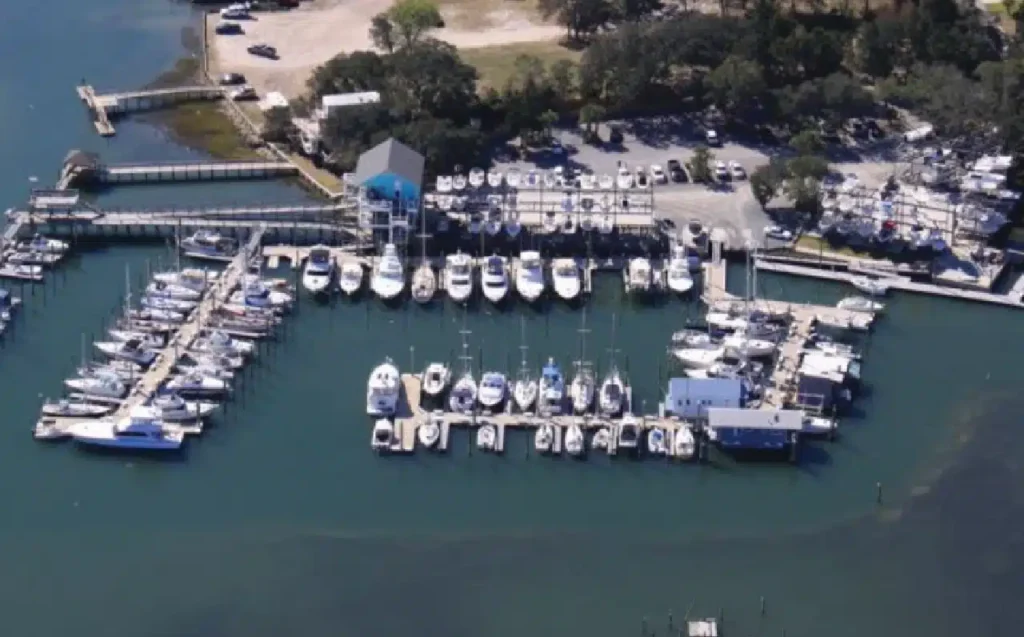 26′ boat slip at Masonboro Yacht Club