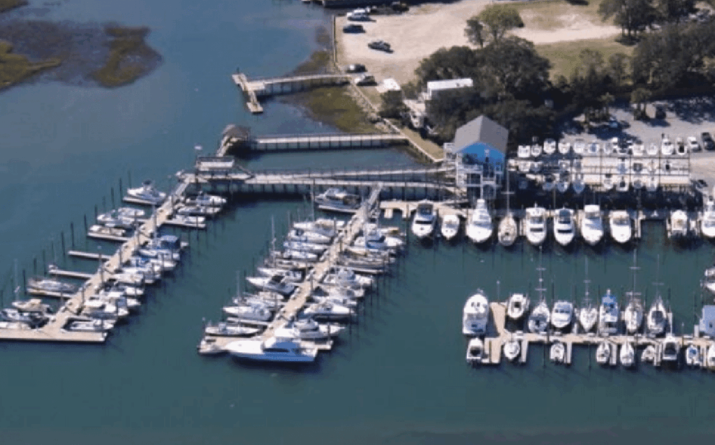 30′ boat slip at Masonboro Yacht Club