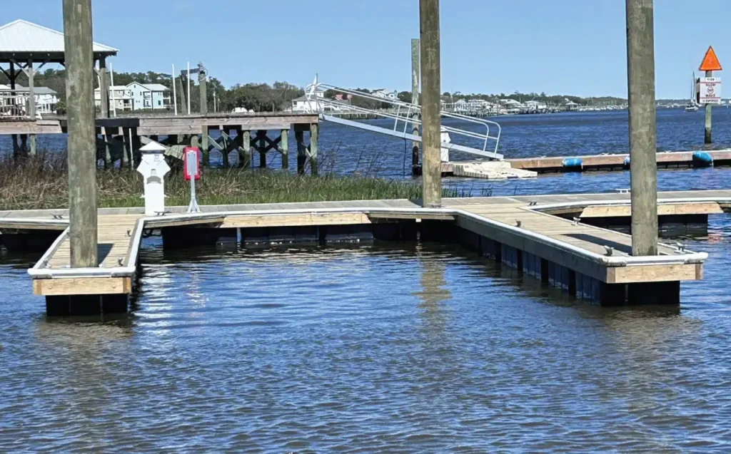 35′ boat slip at Waterfronte Villas & Yacht Club
