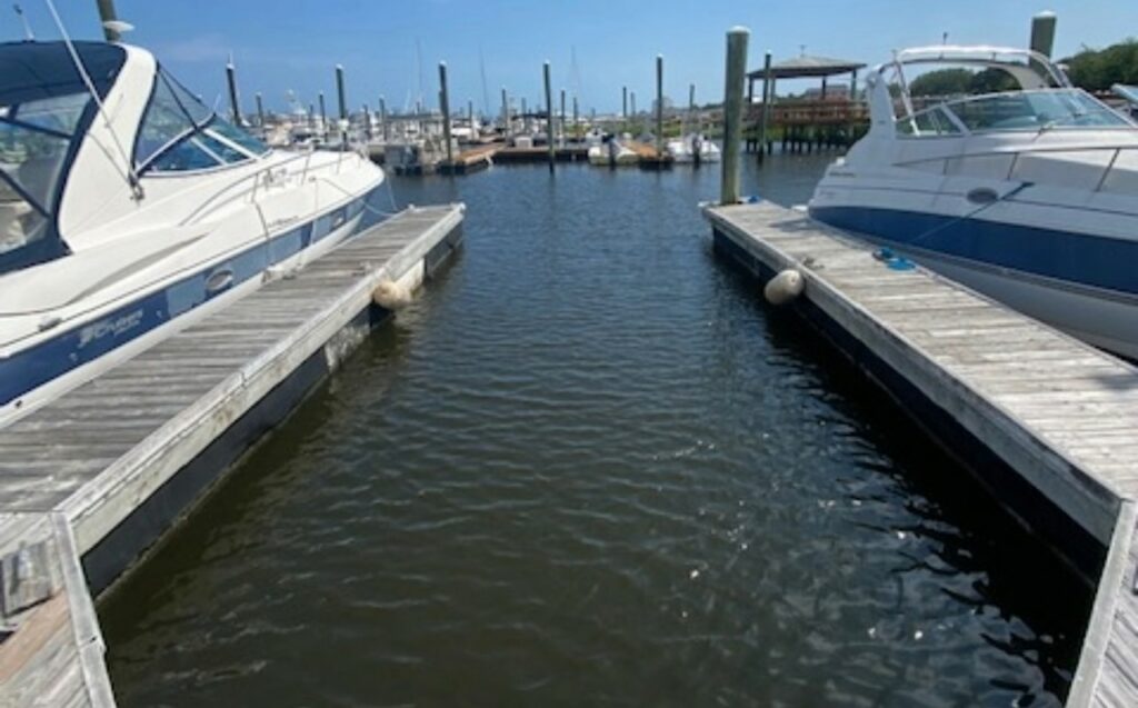 36′ Boat Slip, Waterfronte Villas and Yacht Club