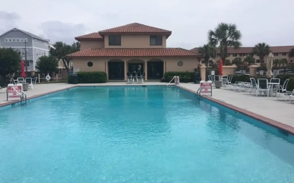 30′ boat slip at Waterfronte Villas & Yacht Club