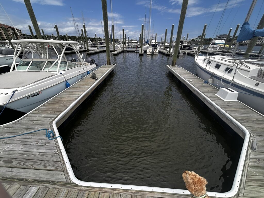 30′ Boat Slip, Waterfronte VIllas and Yacht Club